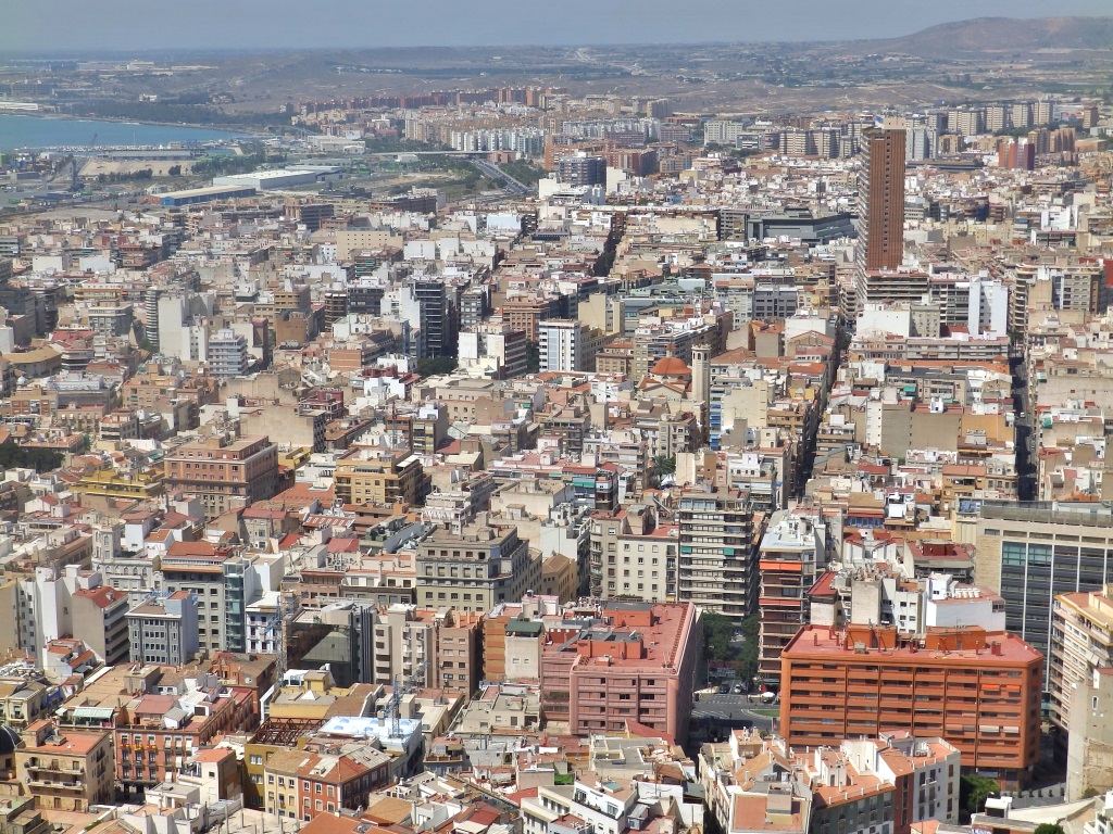 Alicante - Castell de la Santa Bàrbara to the West