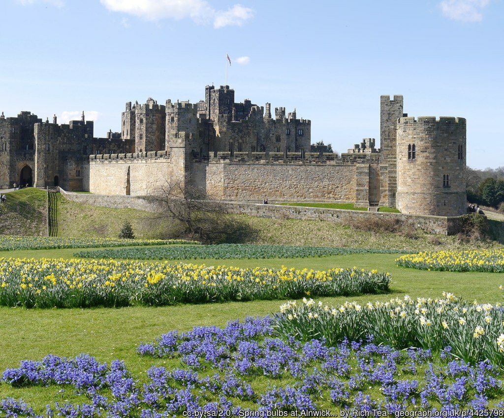 Spring bulbs at Alnwick Castle, Easter Sunday