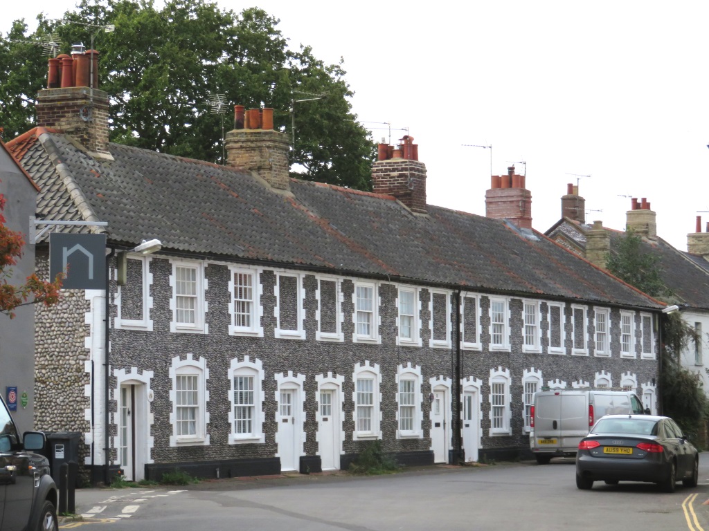 Holt - Albert Street