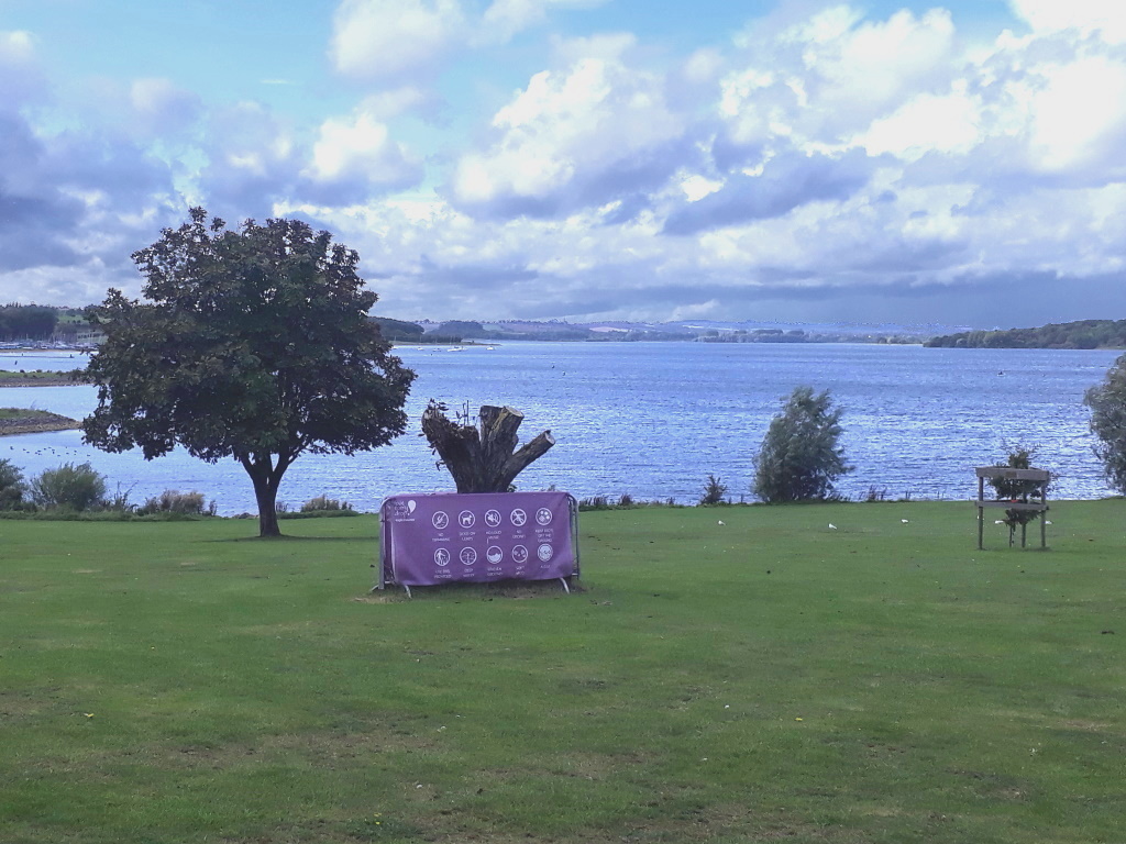 Near Oakham - Rutland Water