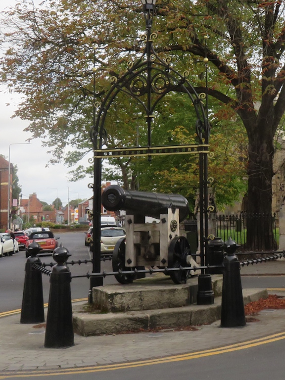 Retford - Sebastopol Cannon