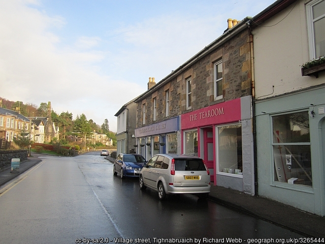 Village street, Tighnabruaich