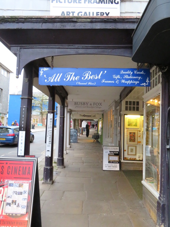 Totnes - The Butterwalk