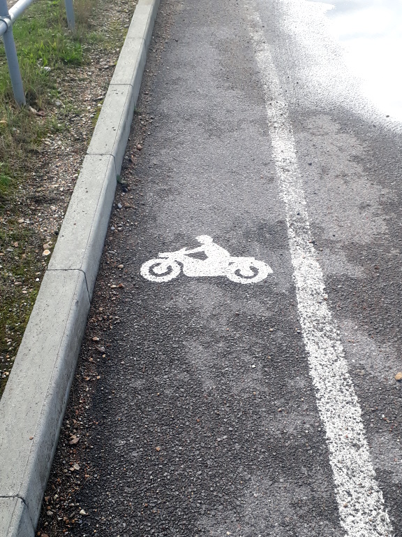 Near Calshot Castle - TE's Way Out